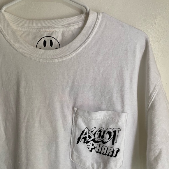 Ascot + Hart Racer Tee - Picture 5 of 6